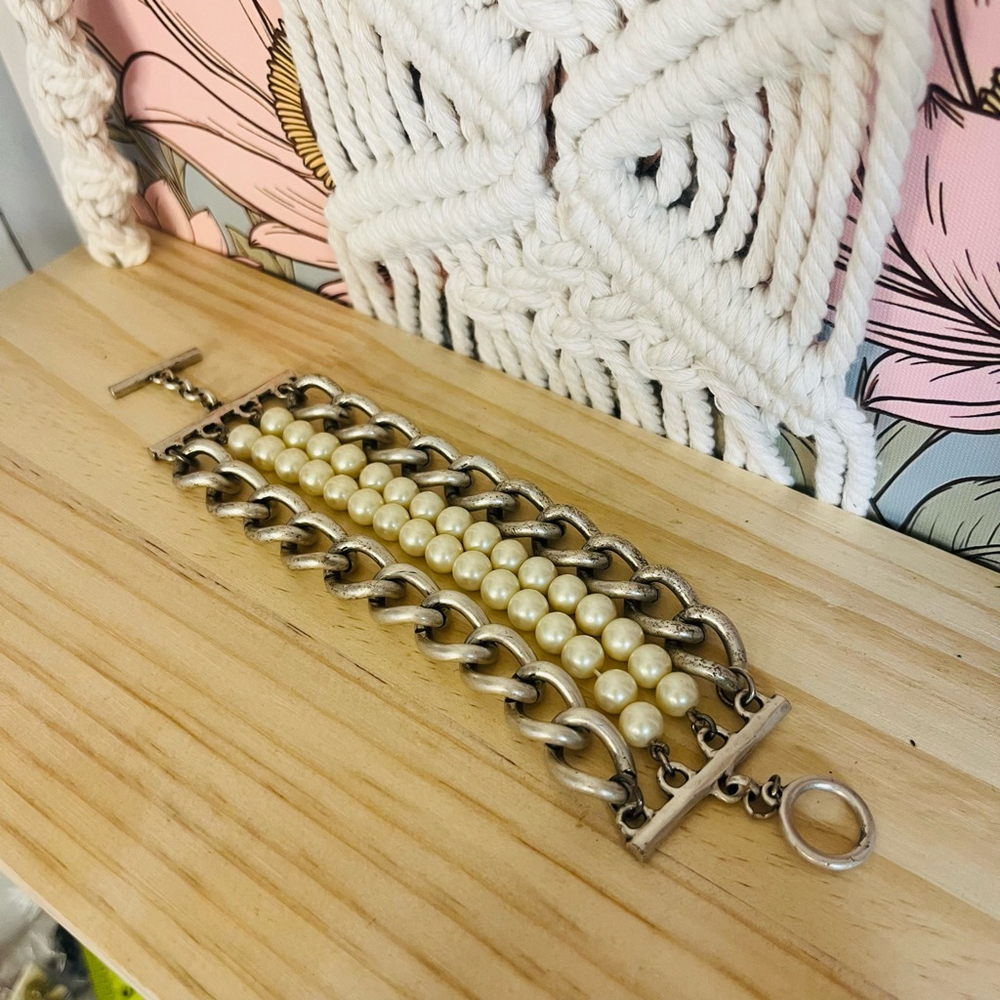 Kenneth Cole Silver & Pearl Chain Bracelet‎ Wide Chunky Edgy Designer Jewelry